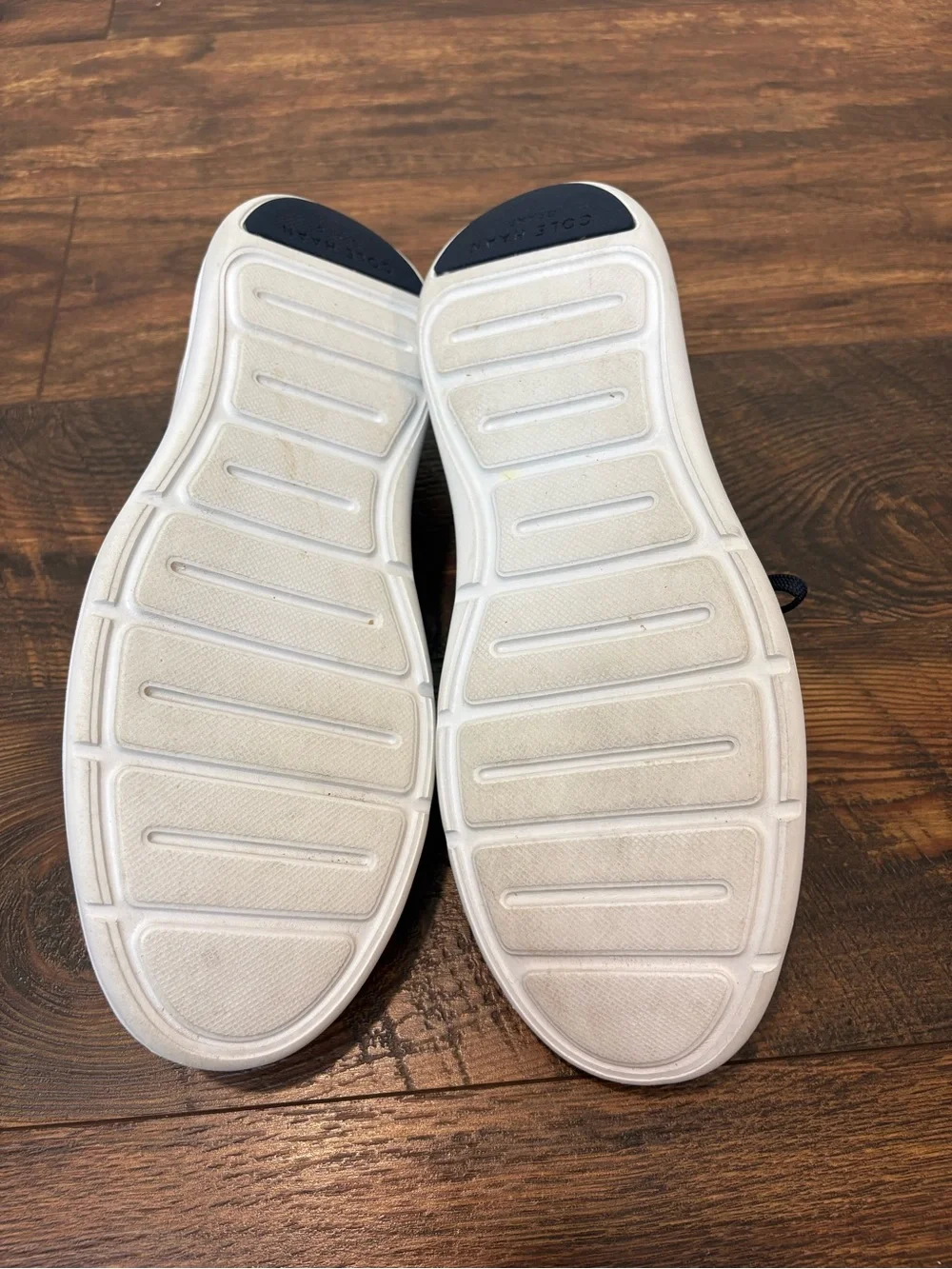 Cole Haan Grandsport Journey 11M Sneakers Shoes Navy Blue Woodbury Knit *FLAW